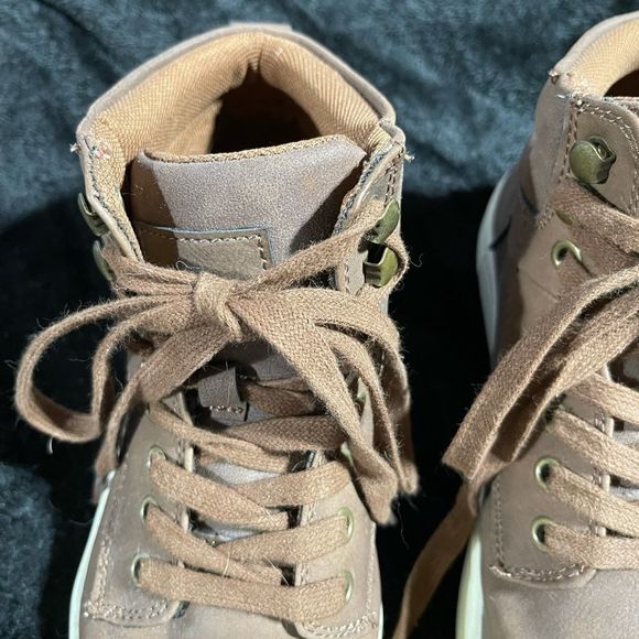 Tan Leather High-Top Sneaker - Picture 6 of 11